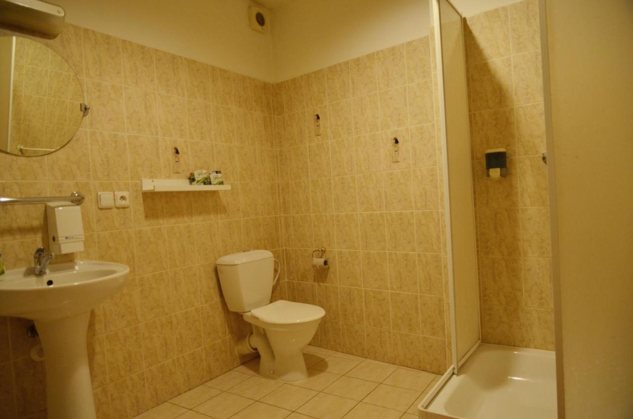 Hotel Ostas Police nad Metují Εξωτερικό φωτογραφία
